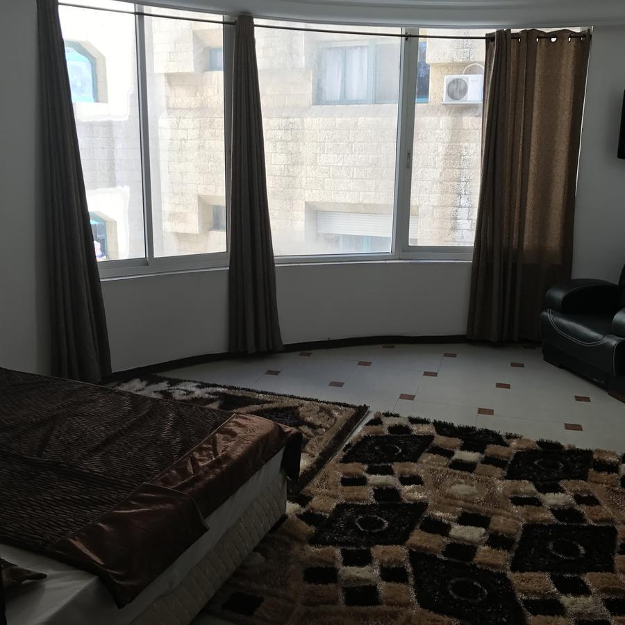 Bestlehem Suites Bethlehem Bagian luar foto