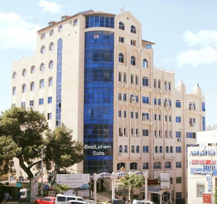 Bestlehem Suites Bethlehem Bagian luar foto